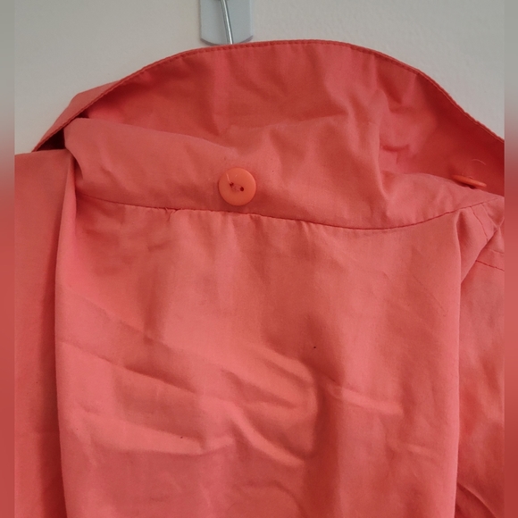 Retro Windbreaker - Picture 5 of 5